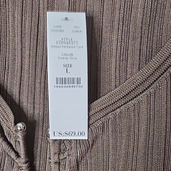 White House Black Market Olive Ribbed V-Neck Tank - Picture 2 of 4